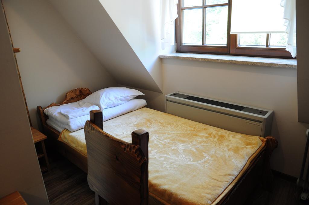 Karczma Parchatka Bagian luar foto
