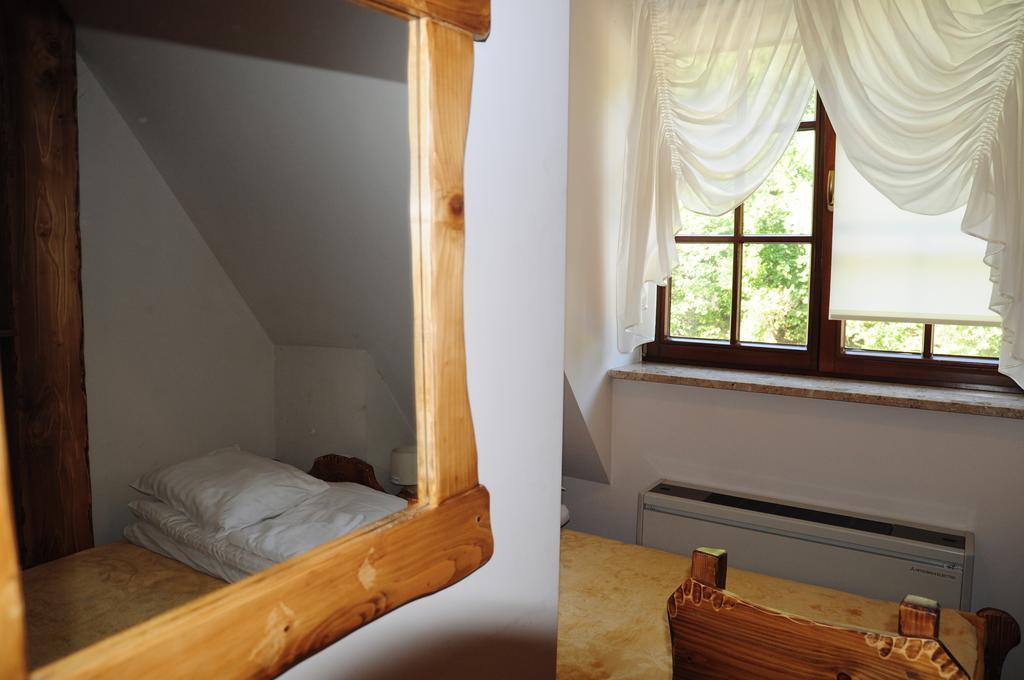 Karczma Parchatka Bagian luar foto