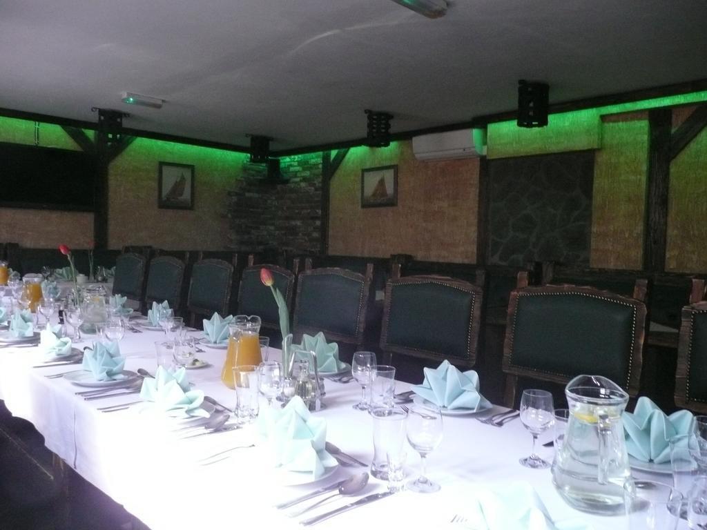 Karczma Parchatka Bagian luar foto