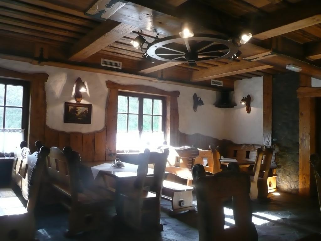Karczma Parchatka Bagian luar foto
